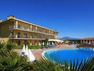 Bella Italia Готель 4*